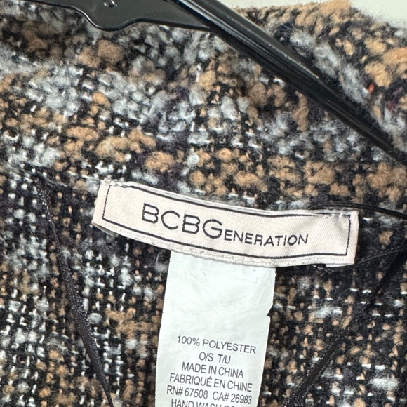 BCBGeneration Plaid Cape Jacket in Black and Brown - Picture 2 of 4